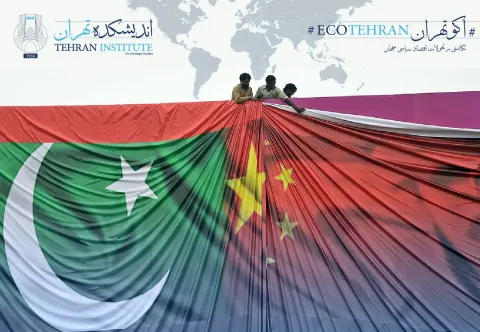 کریدور اقتصادی چین-پاکستان به کدام سو می‌رود؟